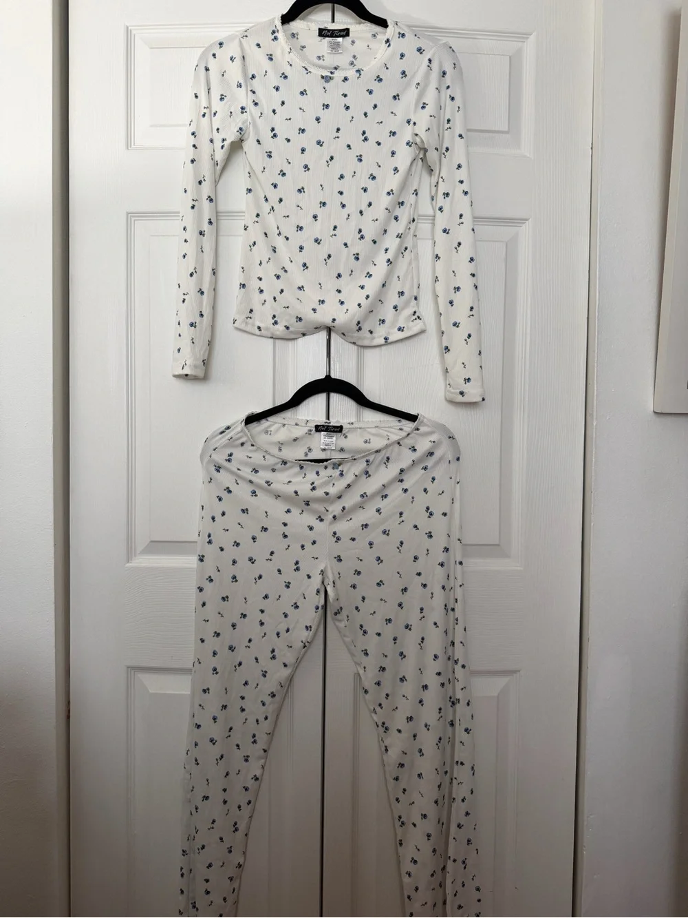 Hanna Andersson White Pajama Set with Small Blue Floral Print